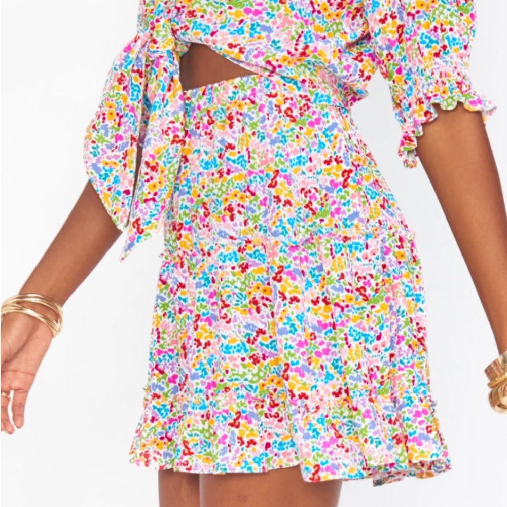 Show me your Mumu mini skirt in Large in Rainbow Field Floral elastic waist